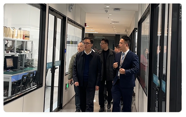 深圳市工信局來訪捷豹電波，瞭解毫米波產品最新應用